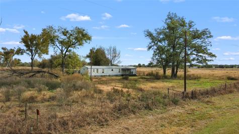 3703 Fm 39 N Mexia TX 76667
