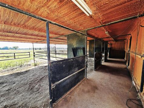 3703 Fm 39 N Mexia TX 76667