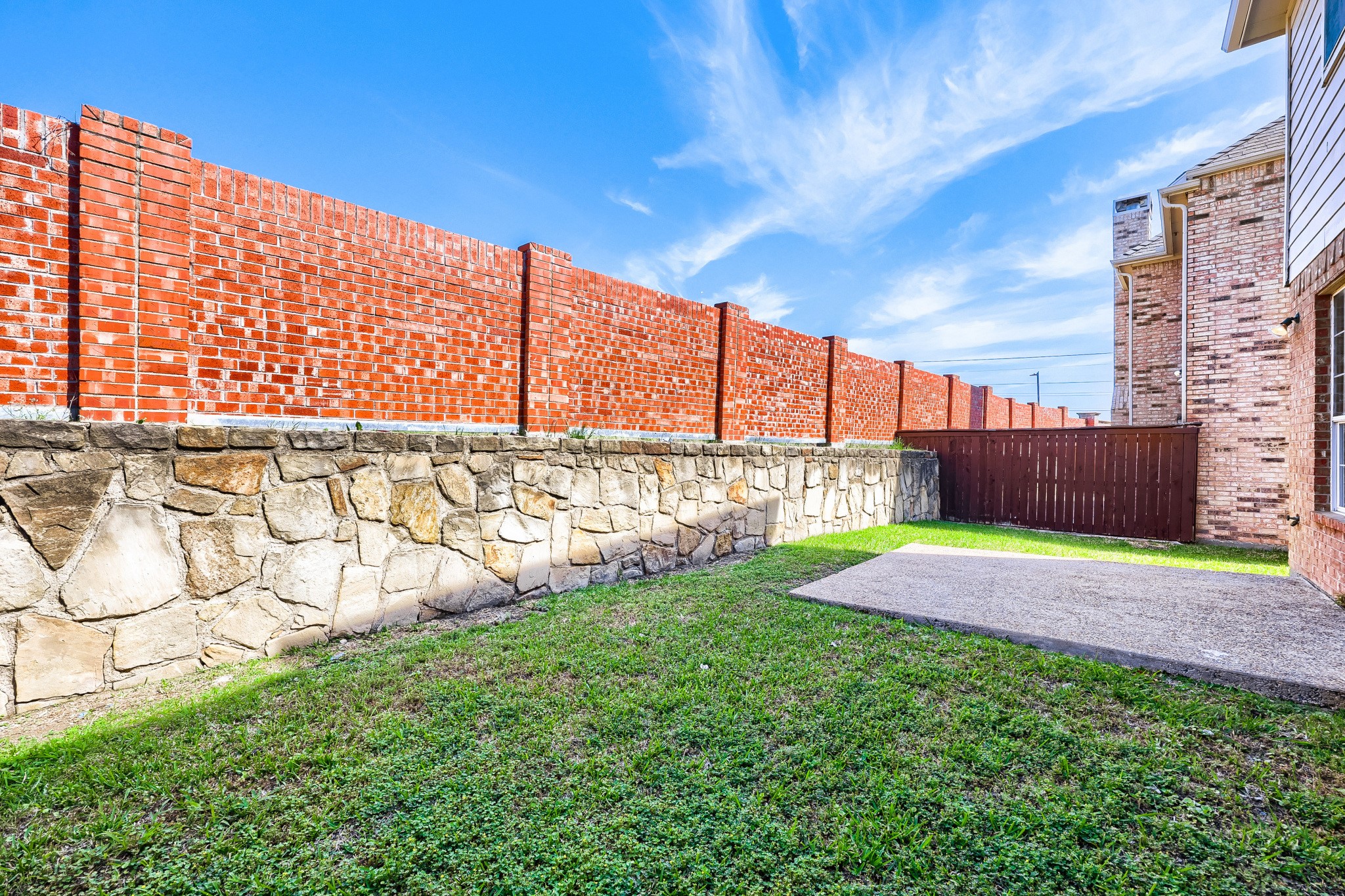 8115 Dogwood Lane Irving TX 75063