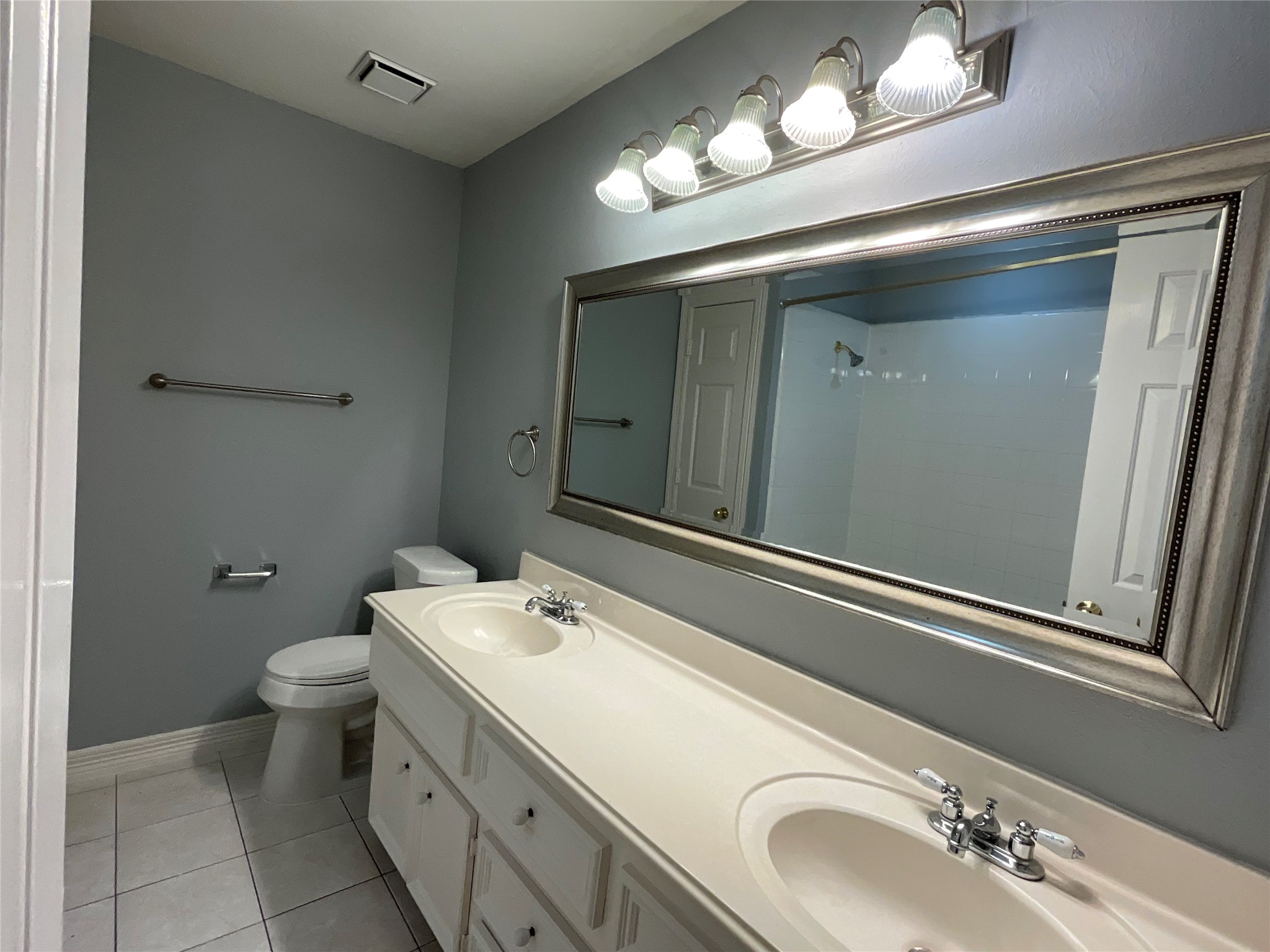 1109 Lakestream Drive Plano TX 75075