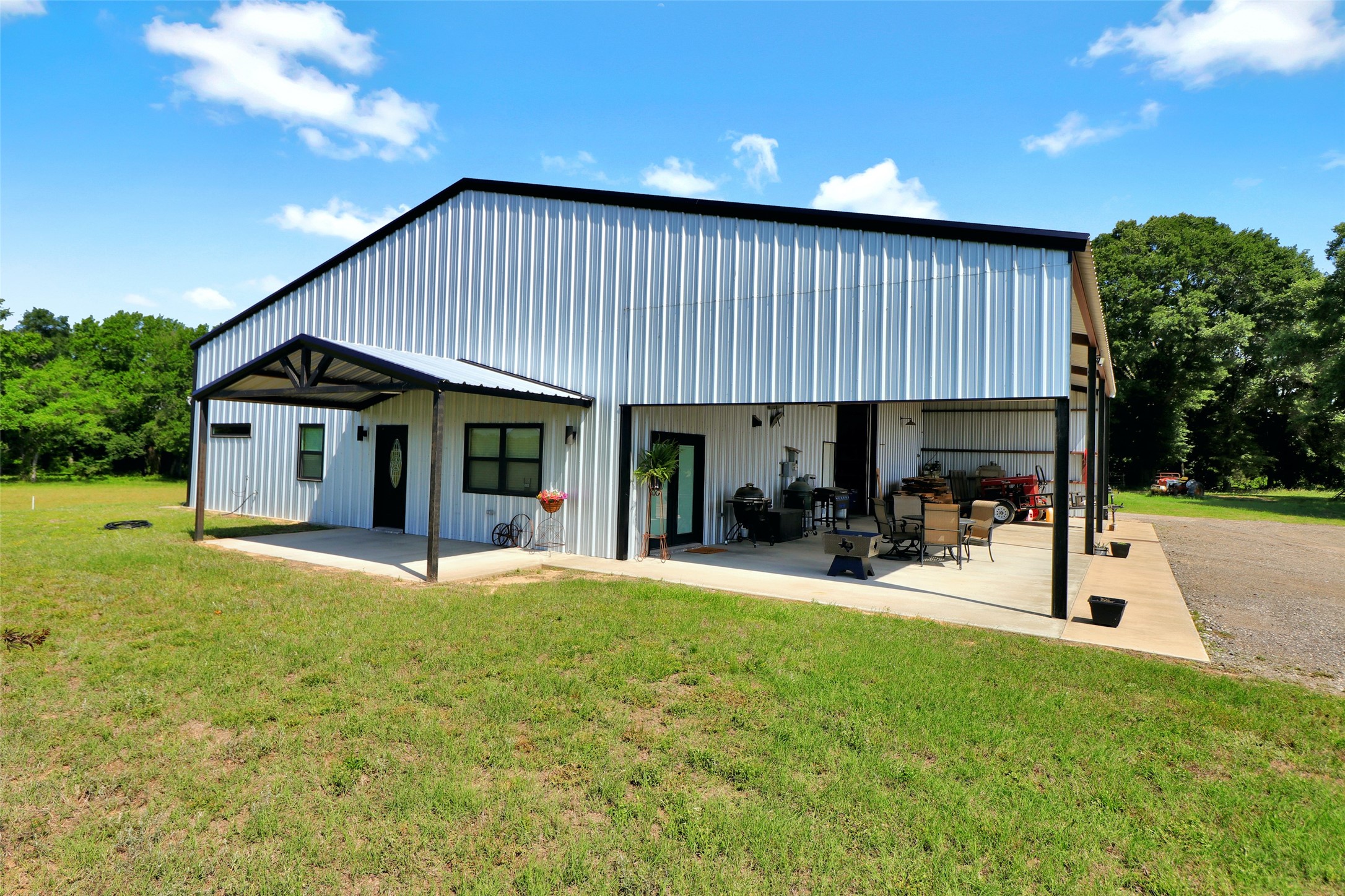 9102 County Road 3816 Athens TX 75752