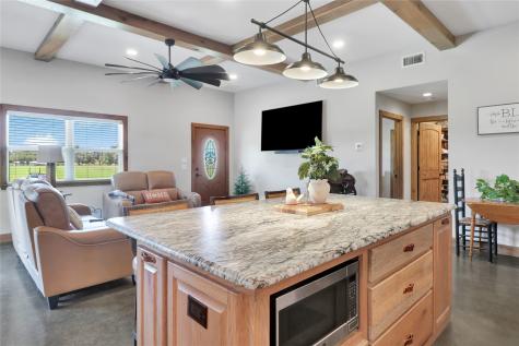 9102 County Road 3816 Athens TX 75752