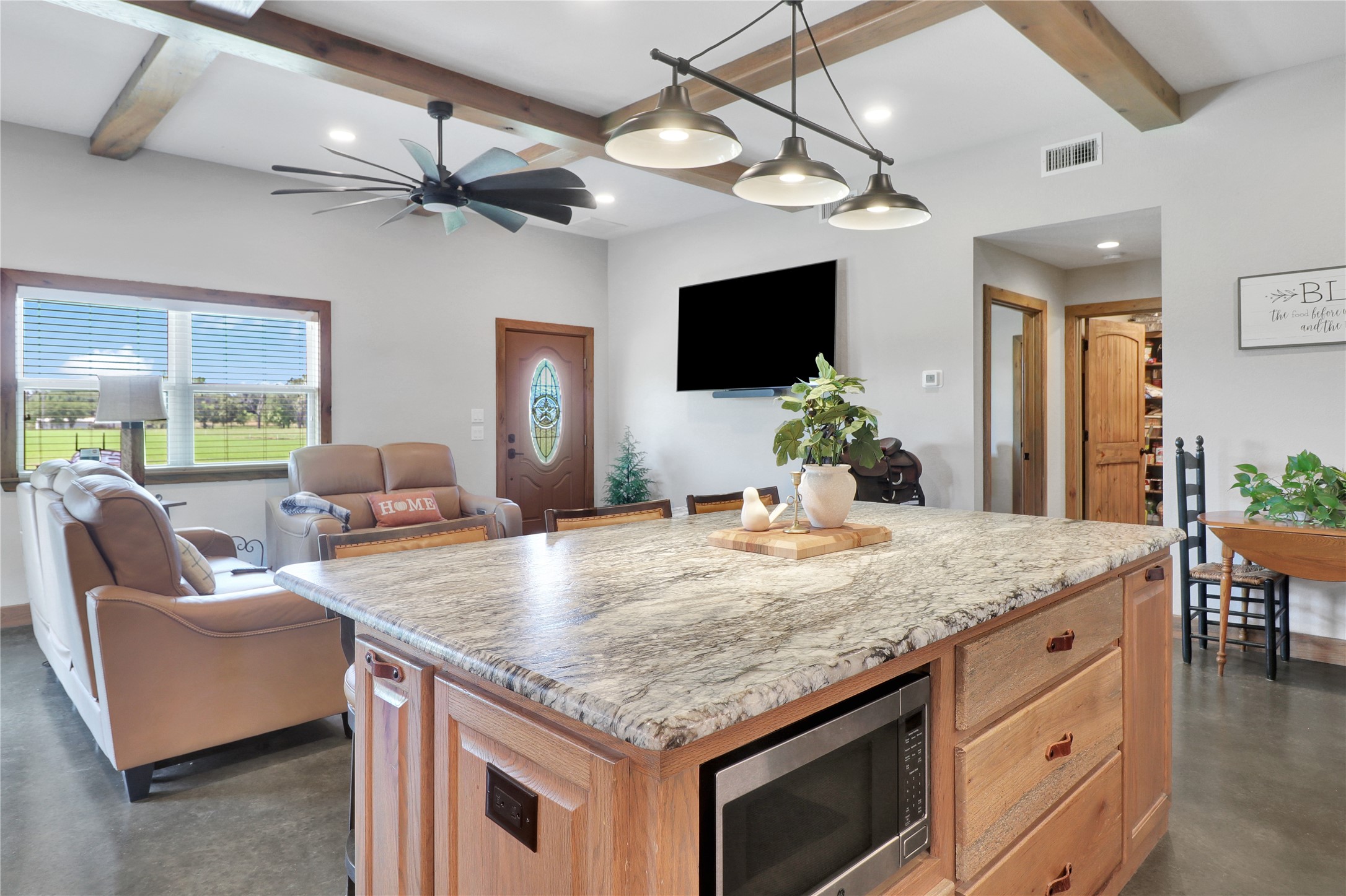 9102 County Road 3816 Athens TX 75752
