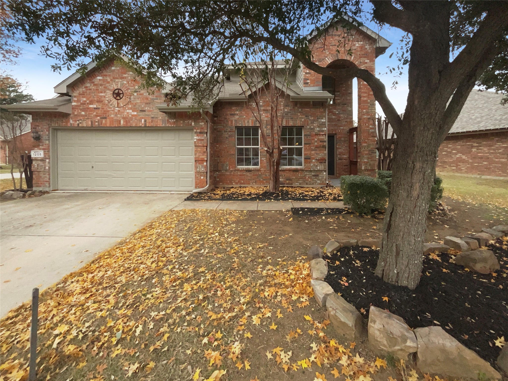 1205 Golden Eagle Court Aubrey TX 76227