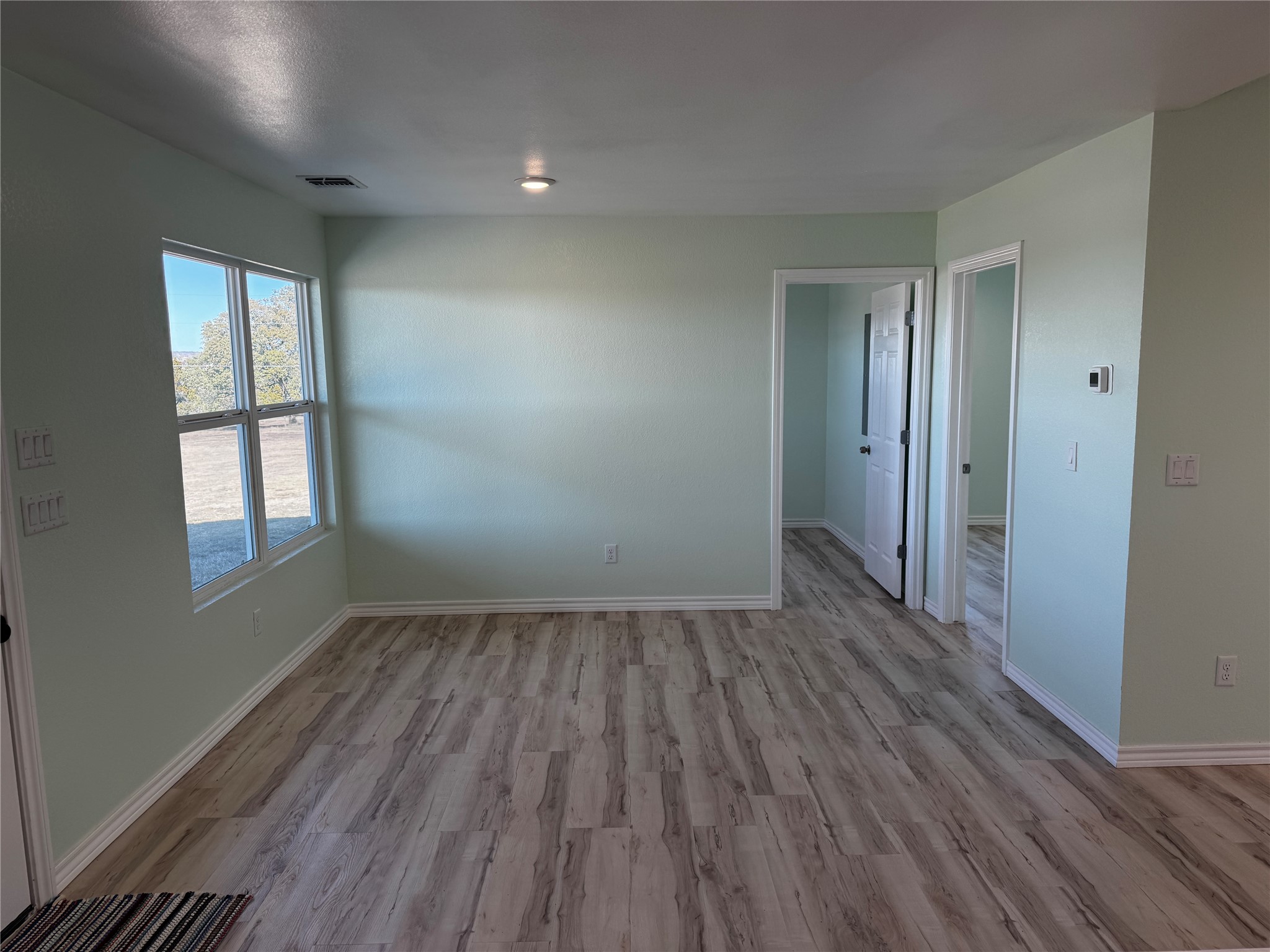530 Lois Circle Granbury TX 76049