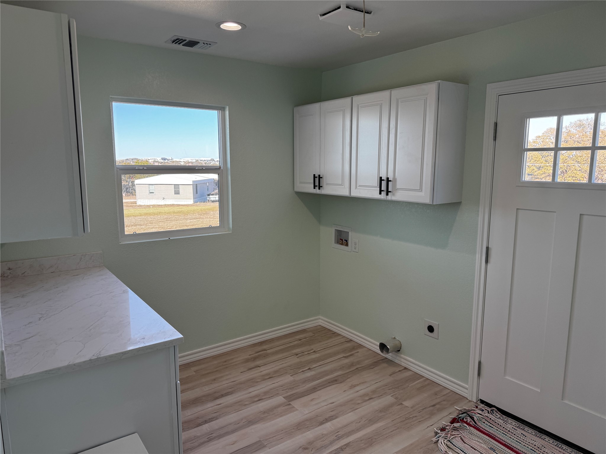 530 Lois Circle Granbury TX 76049