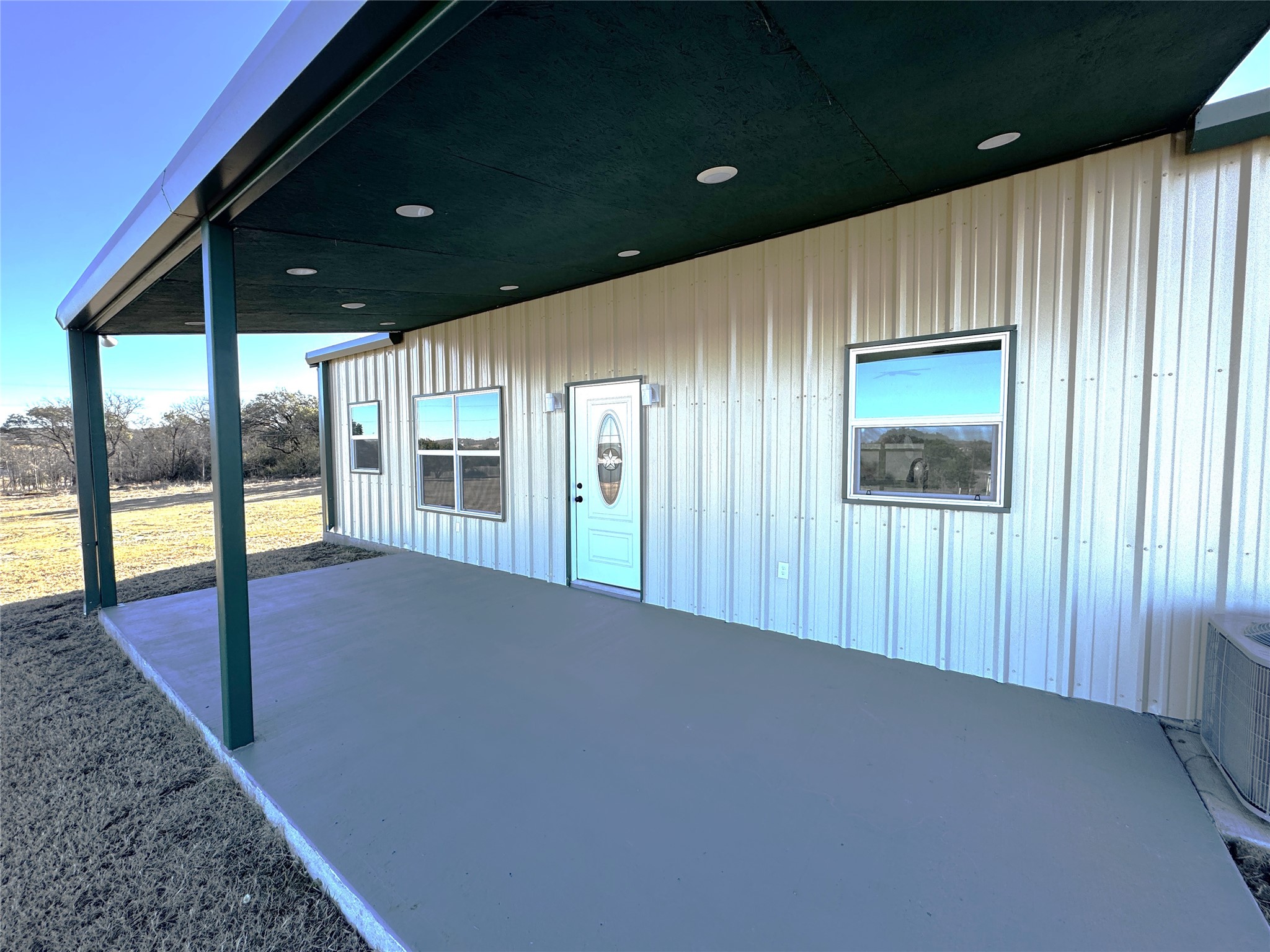 530 Lois Circle Granbury TX 76049