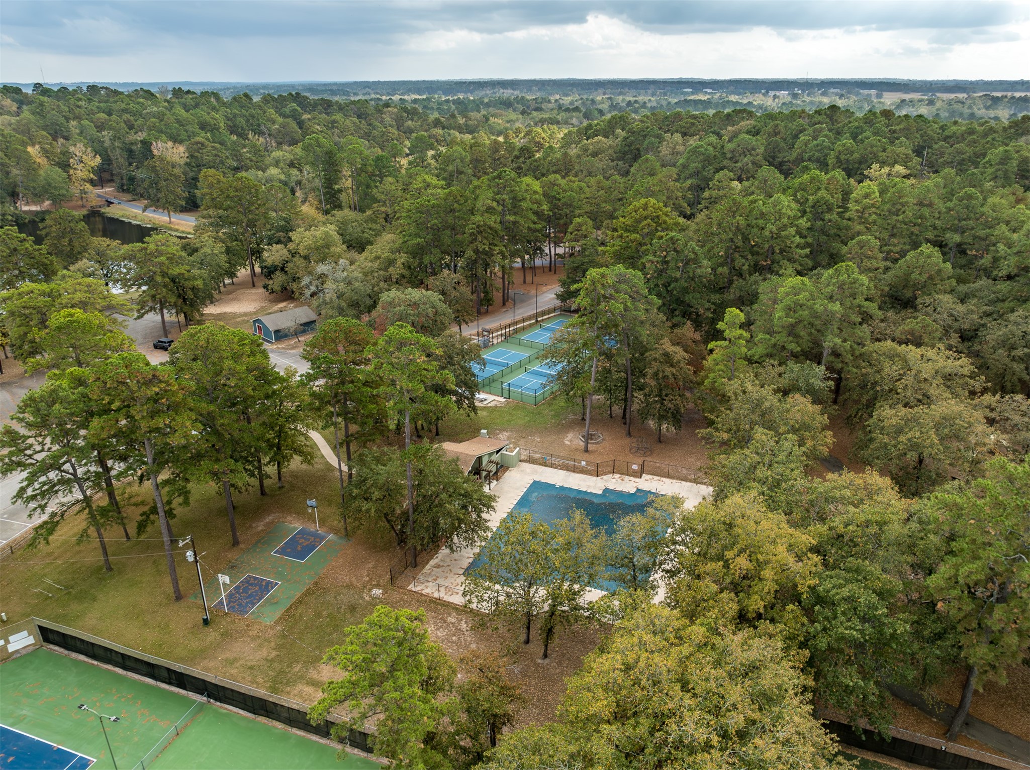 188 Candlelight Path Hawkins TX 75765