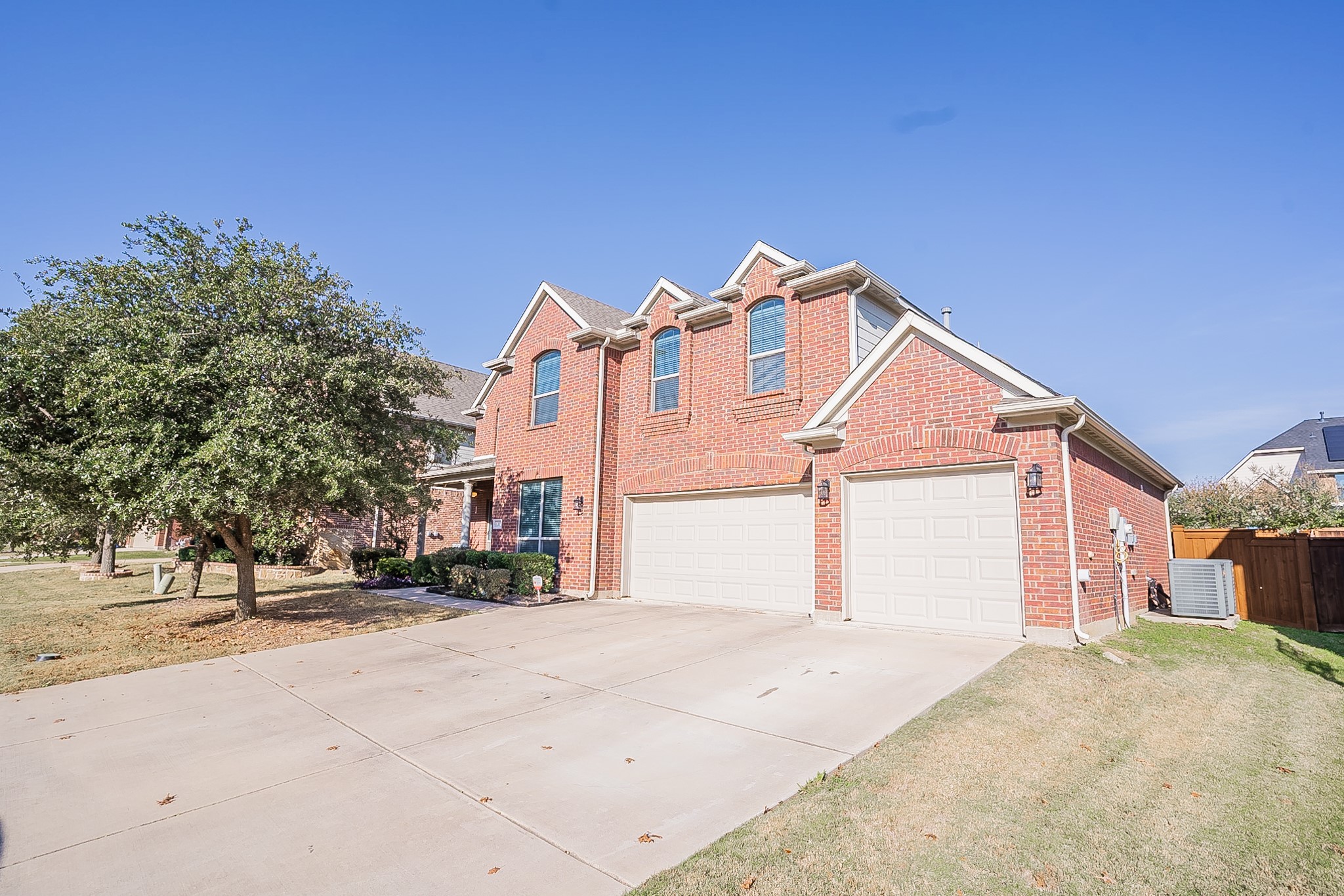 3220 Paseo Grand Prairie TX 75054