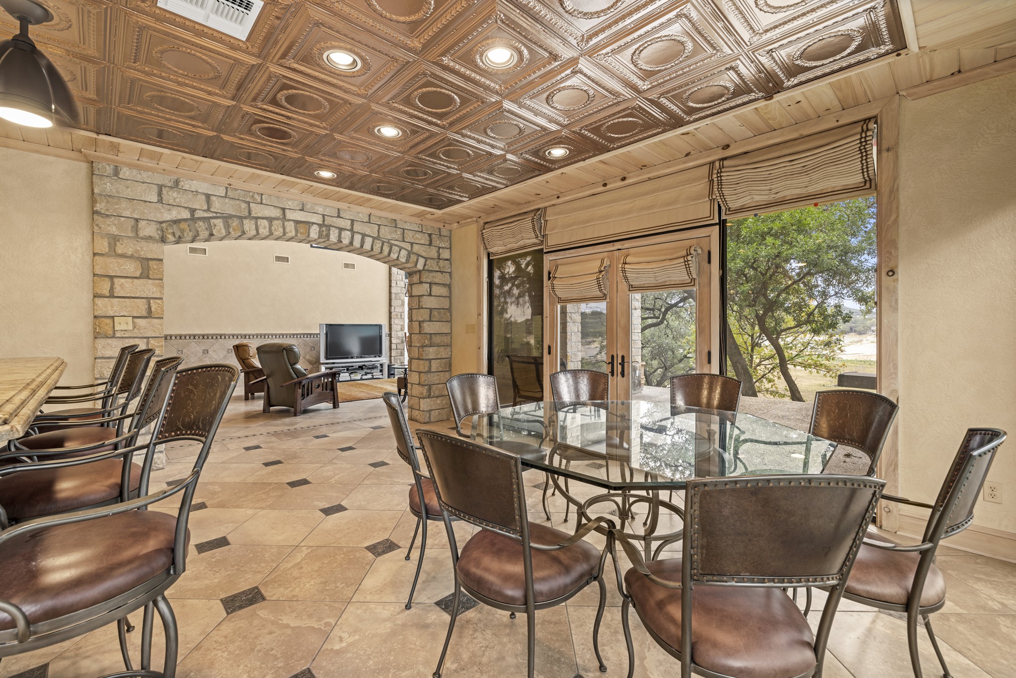 694 Scenic Circle Pipe Creek TX 78063