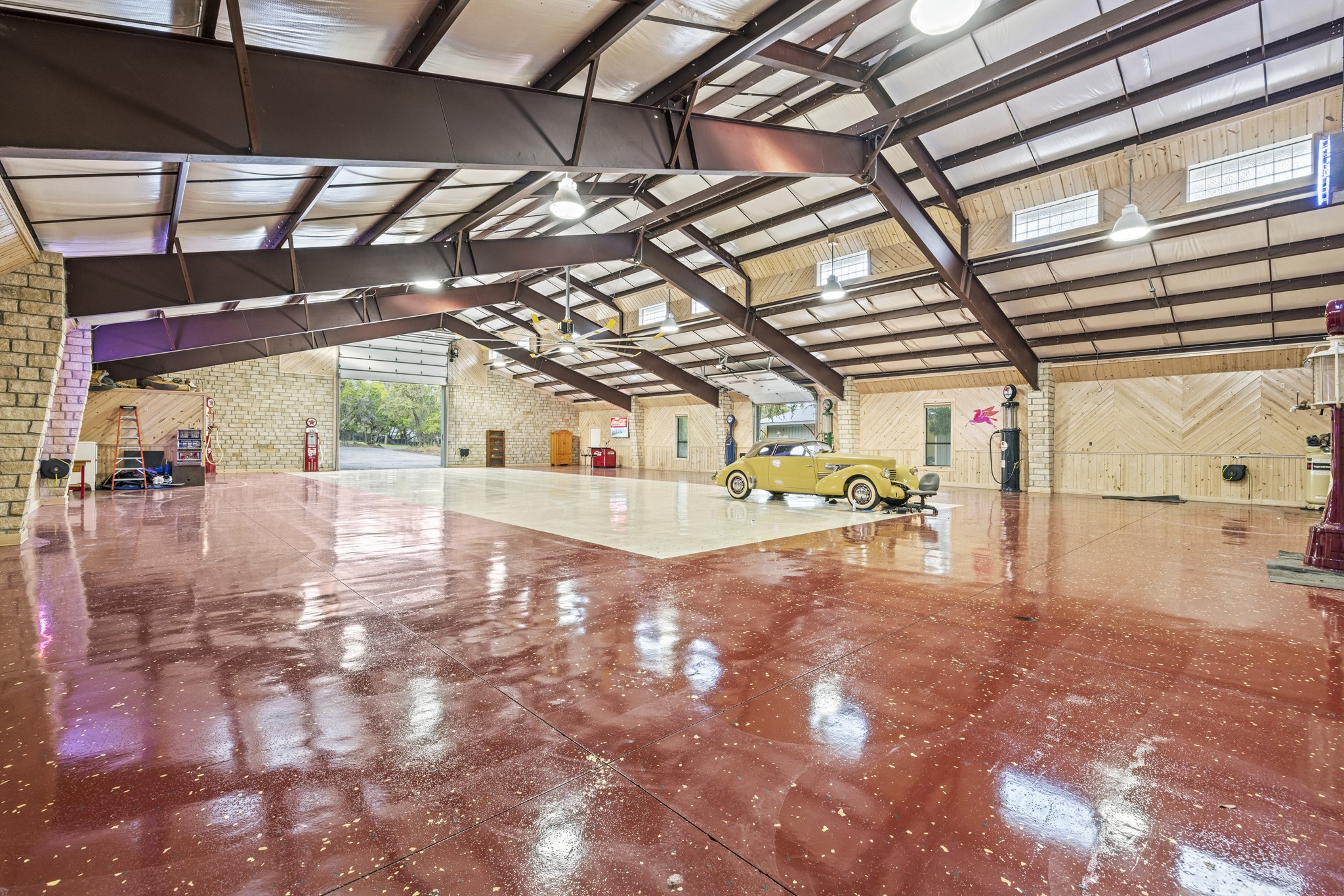 694 Scenic Circle Pipe Creek TX 78063