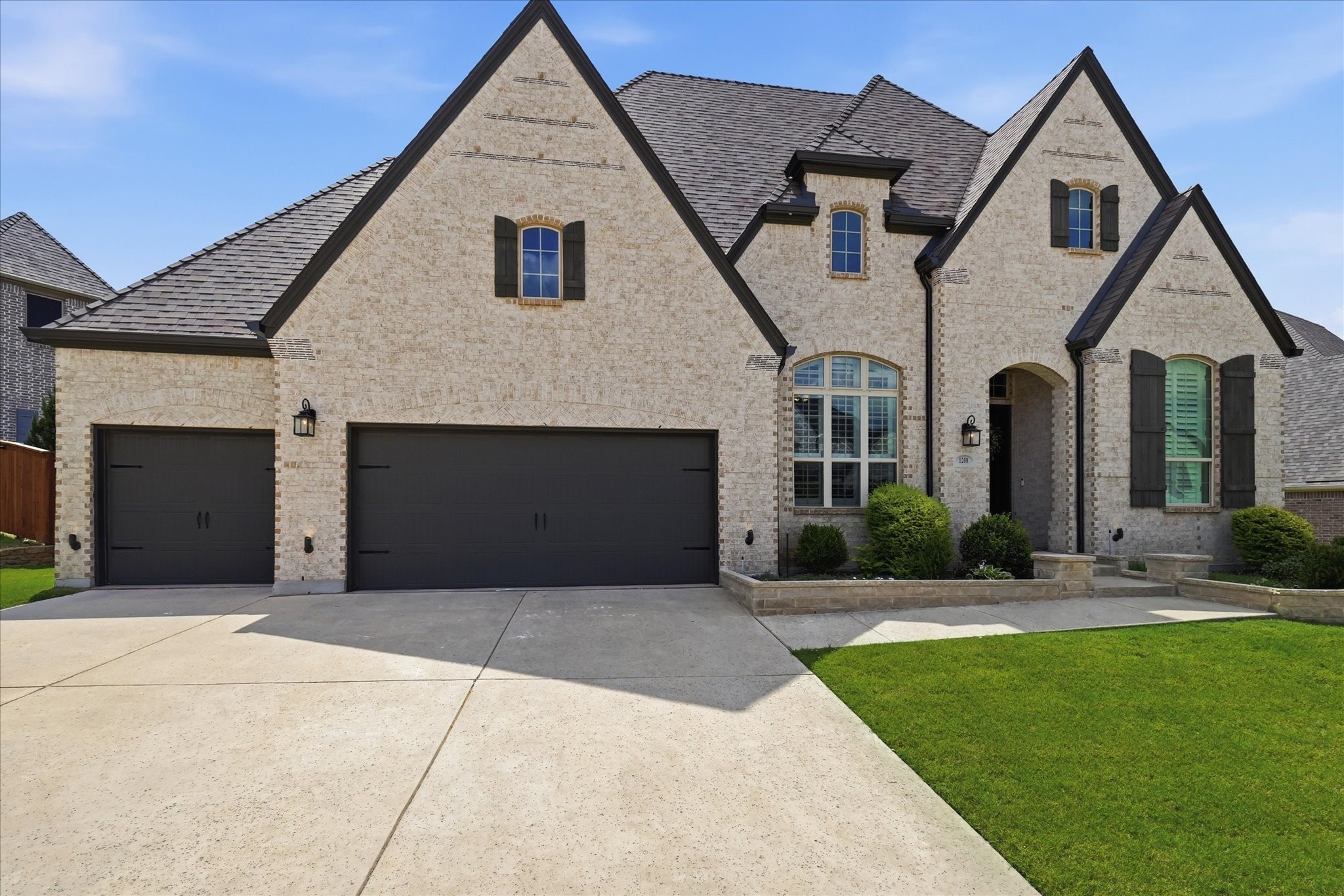 1208 Armadillo Trail Lantana TX 76226
