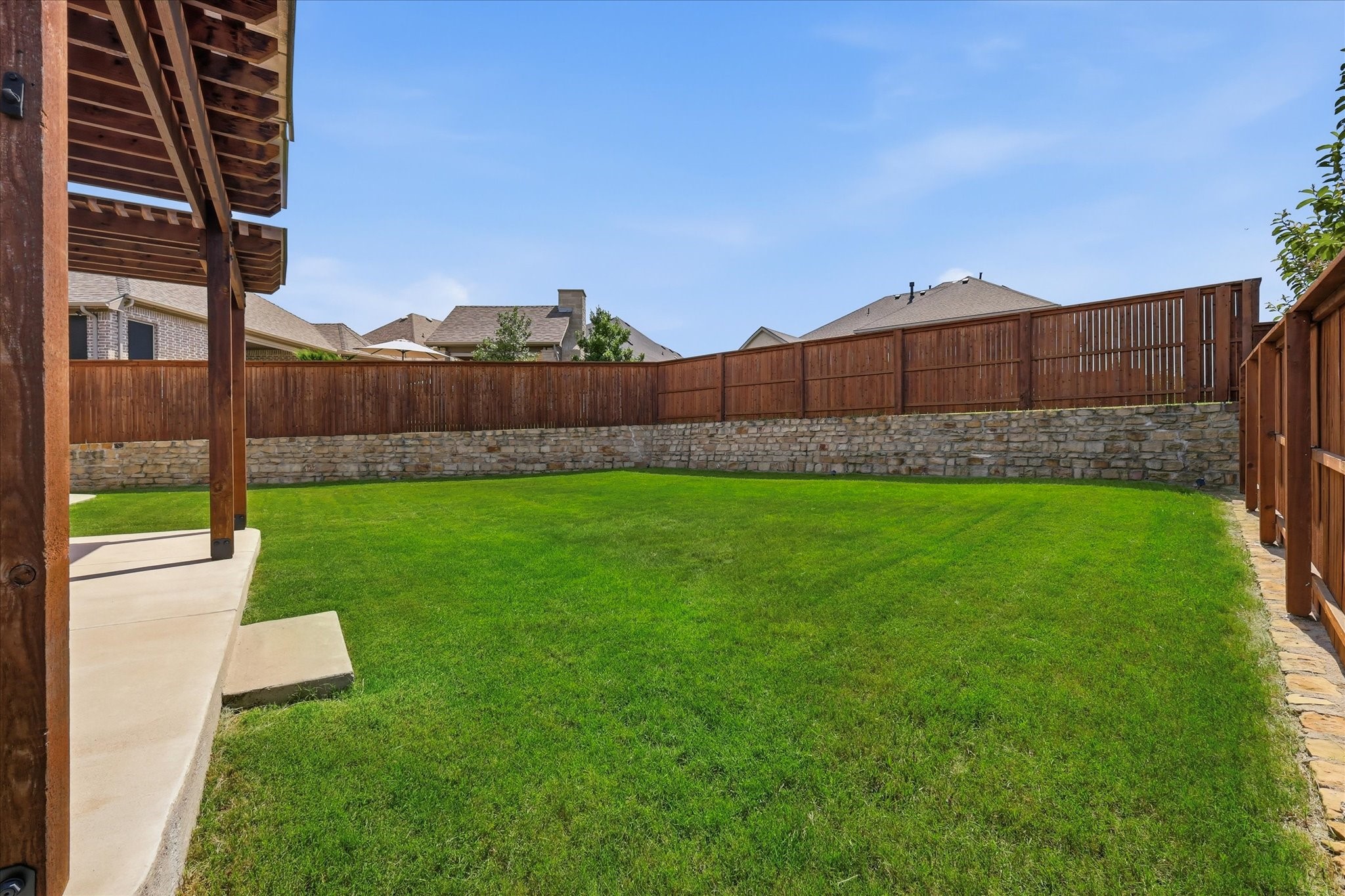 1208 Armadillo Trail Lantana TX 76226