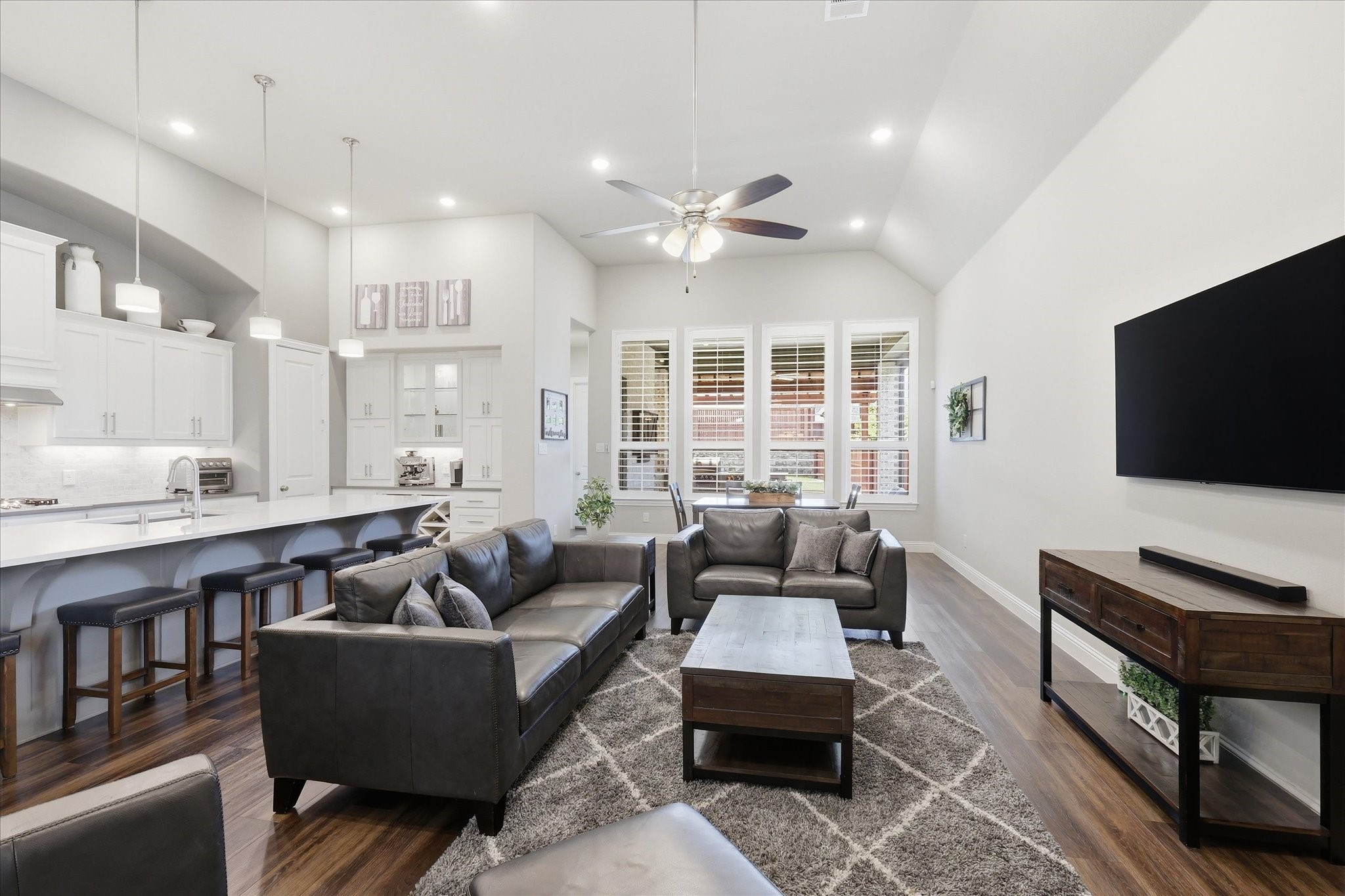 1208 Armadillo Trail Lantana TX 76226