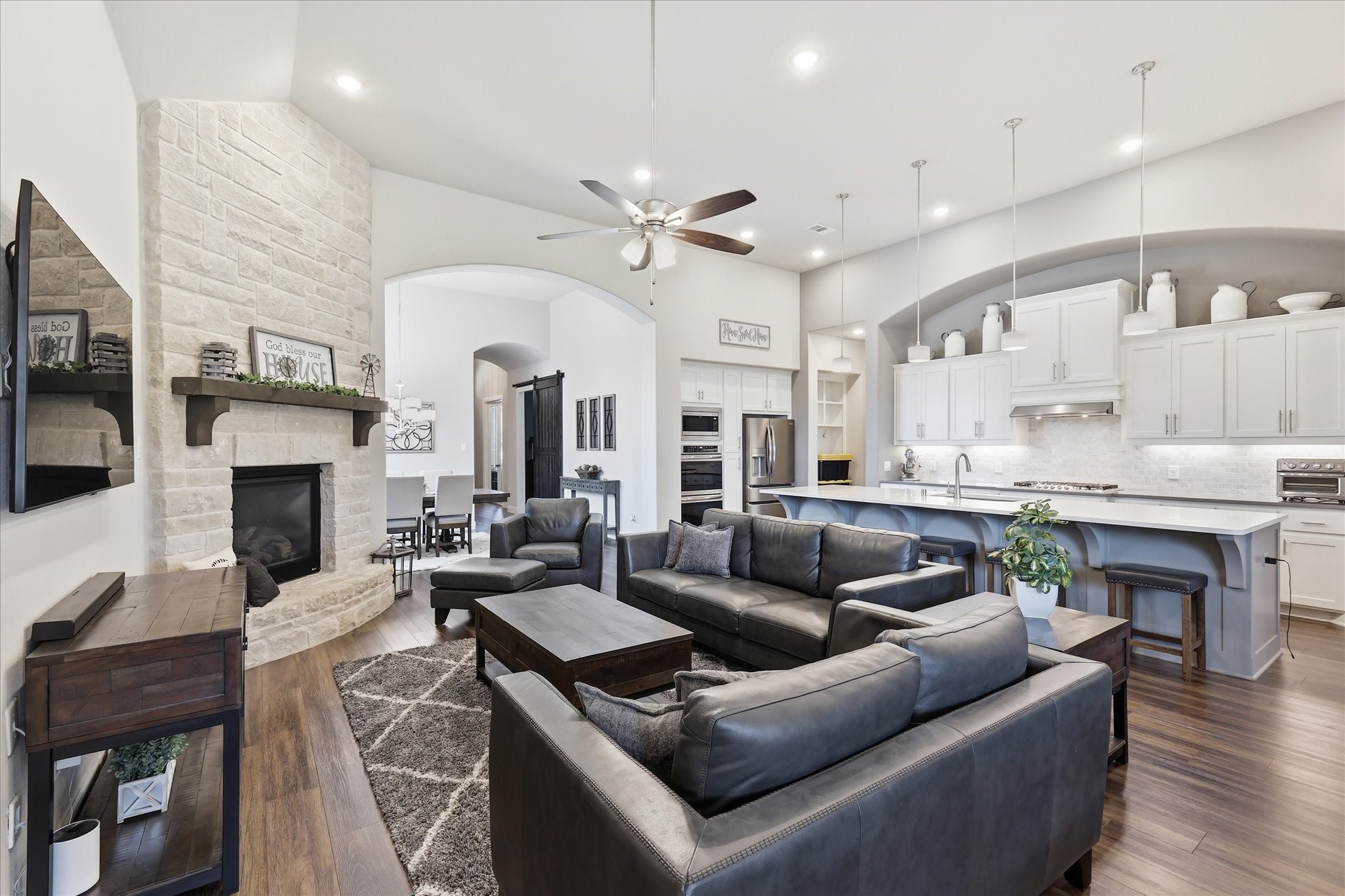 1208 Armadillo Trail Lantana TX 76226