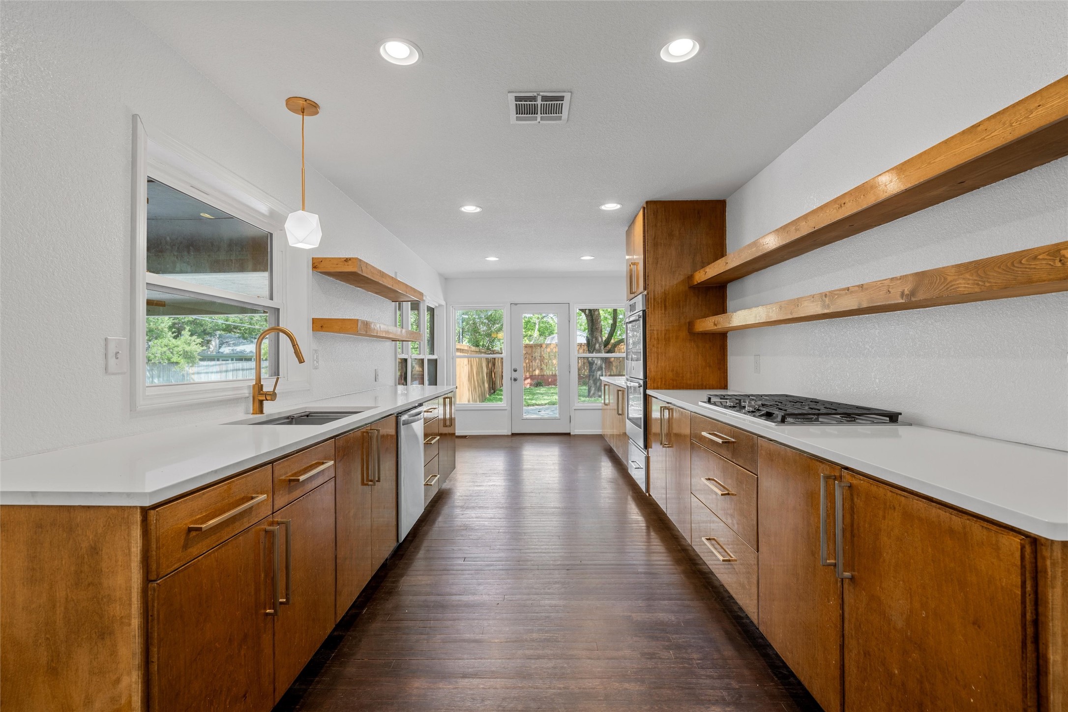 2625 Old Oaks Drive Waco TX 76710