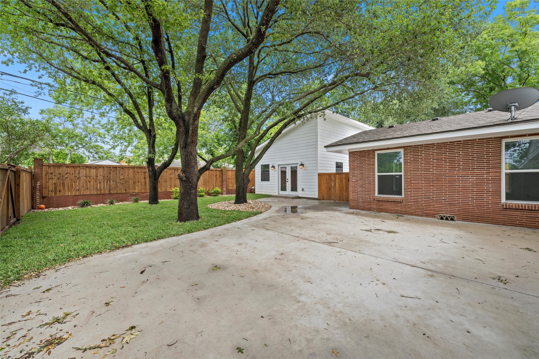 2625 Old Oaks Drive Waco TX 76710