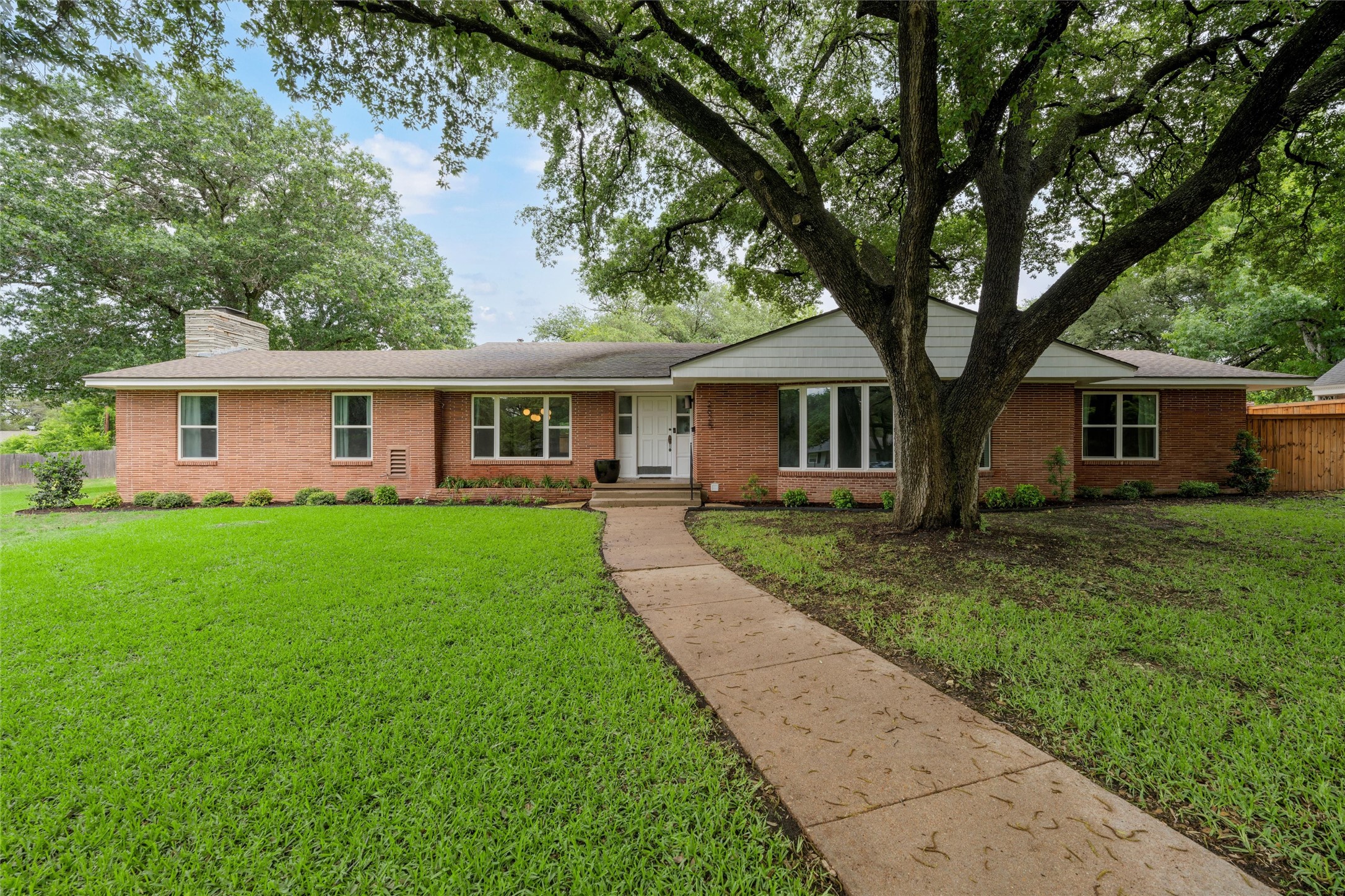 2625 Old Oaks Drive Waco TX 76710
