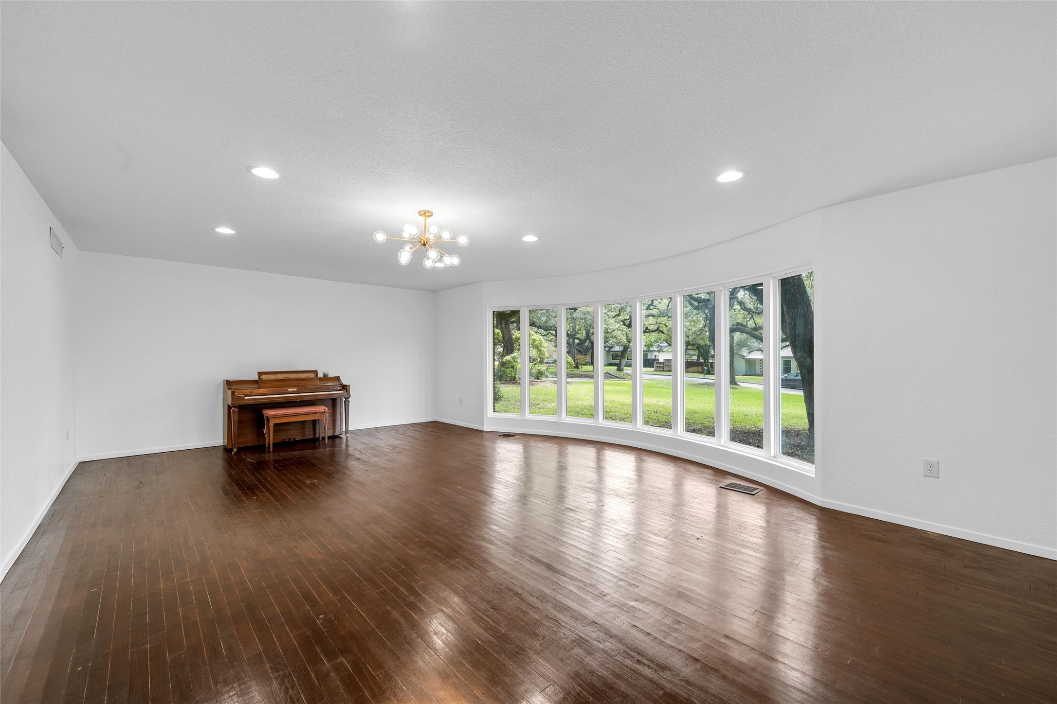 2625 Old Oaks Drive Waco TX 76710