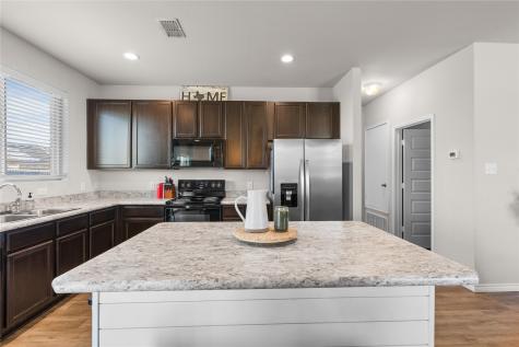 1061 Stanridge Lane Van Alstyne TX 75495