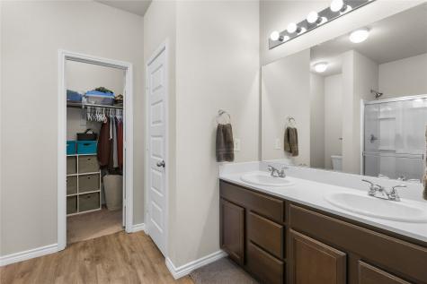 1061 Stanridge Lane Van Alstyne TX 75495