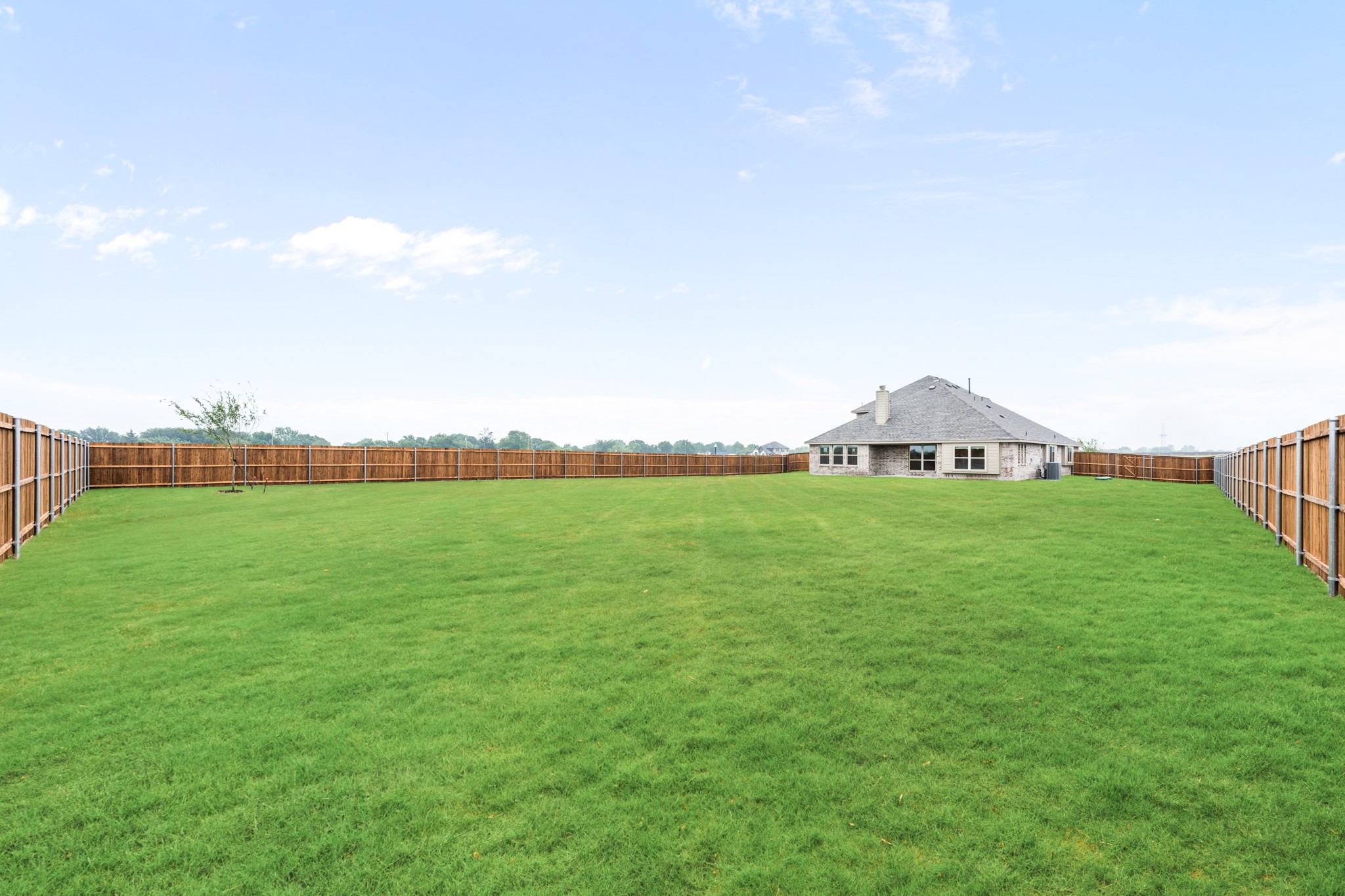 409 Loftsmoor Lane Red Oak TX 75154