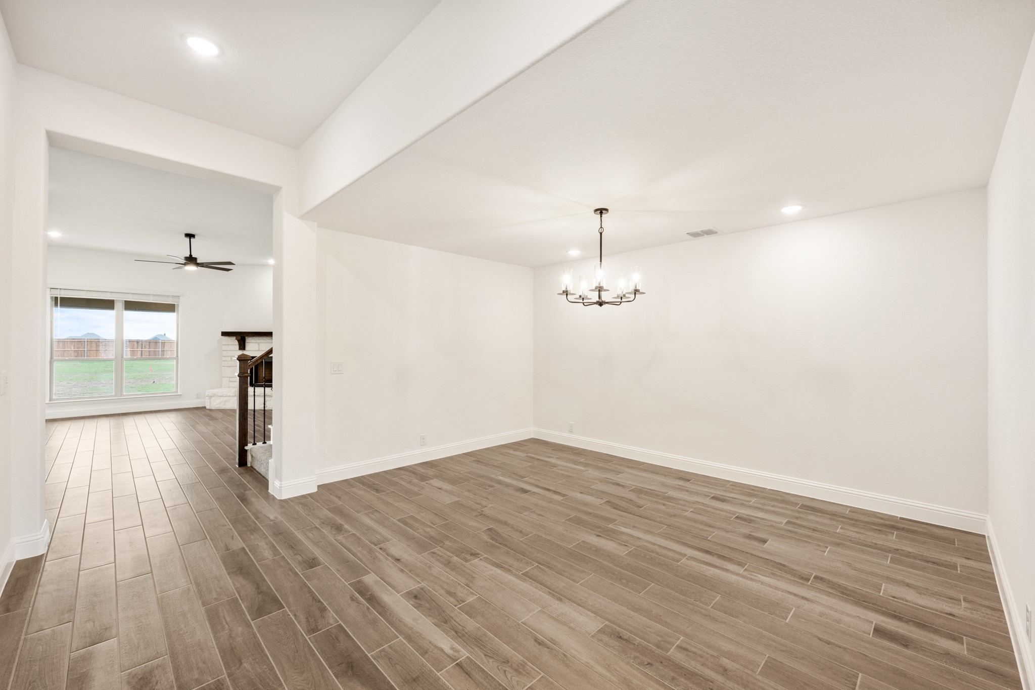 409 Loftsmoor Lane Red Oak TX 75154