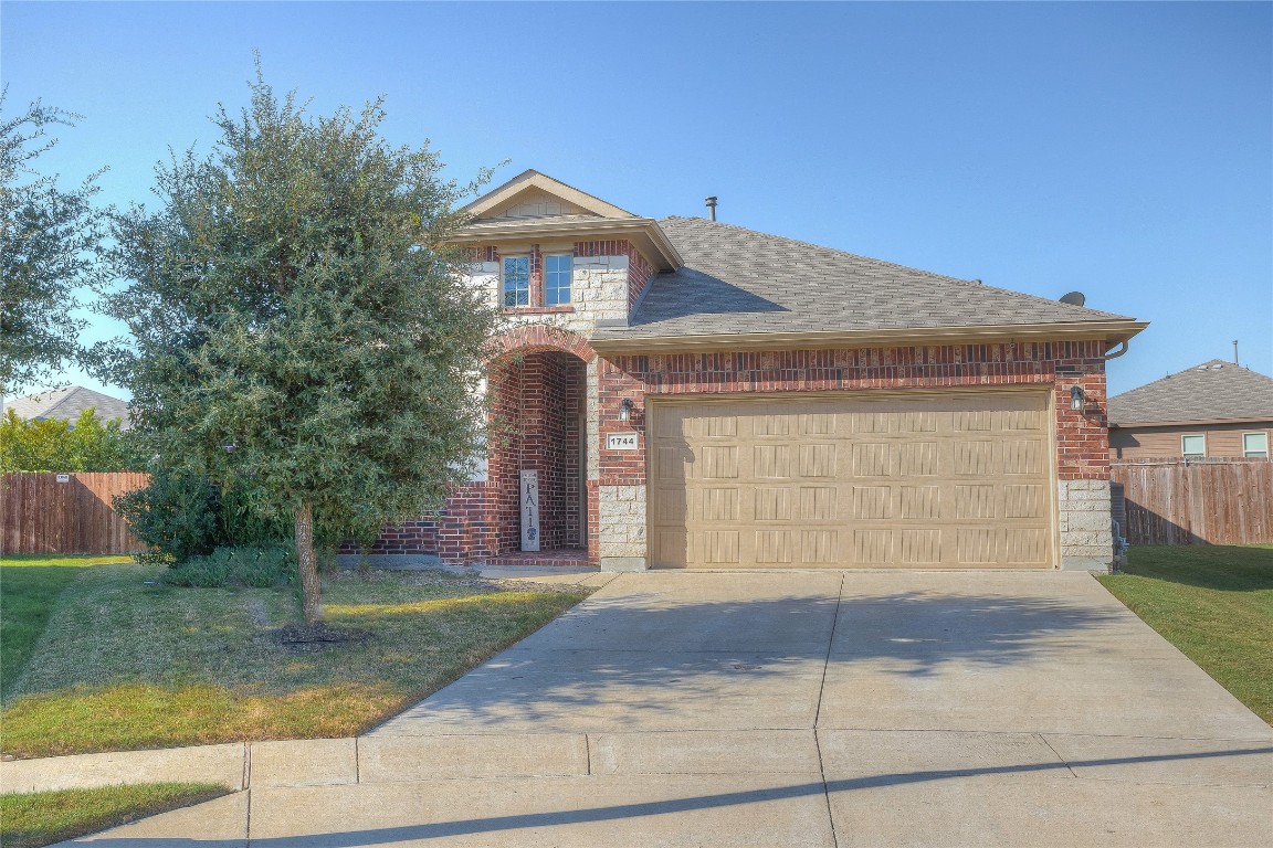 1744 Placitas Trail Fort Worth TX 76131