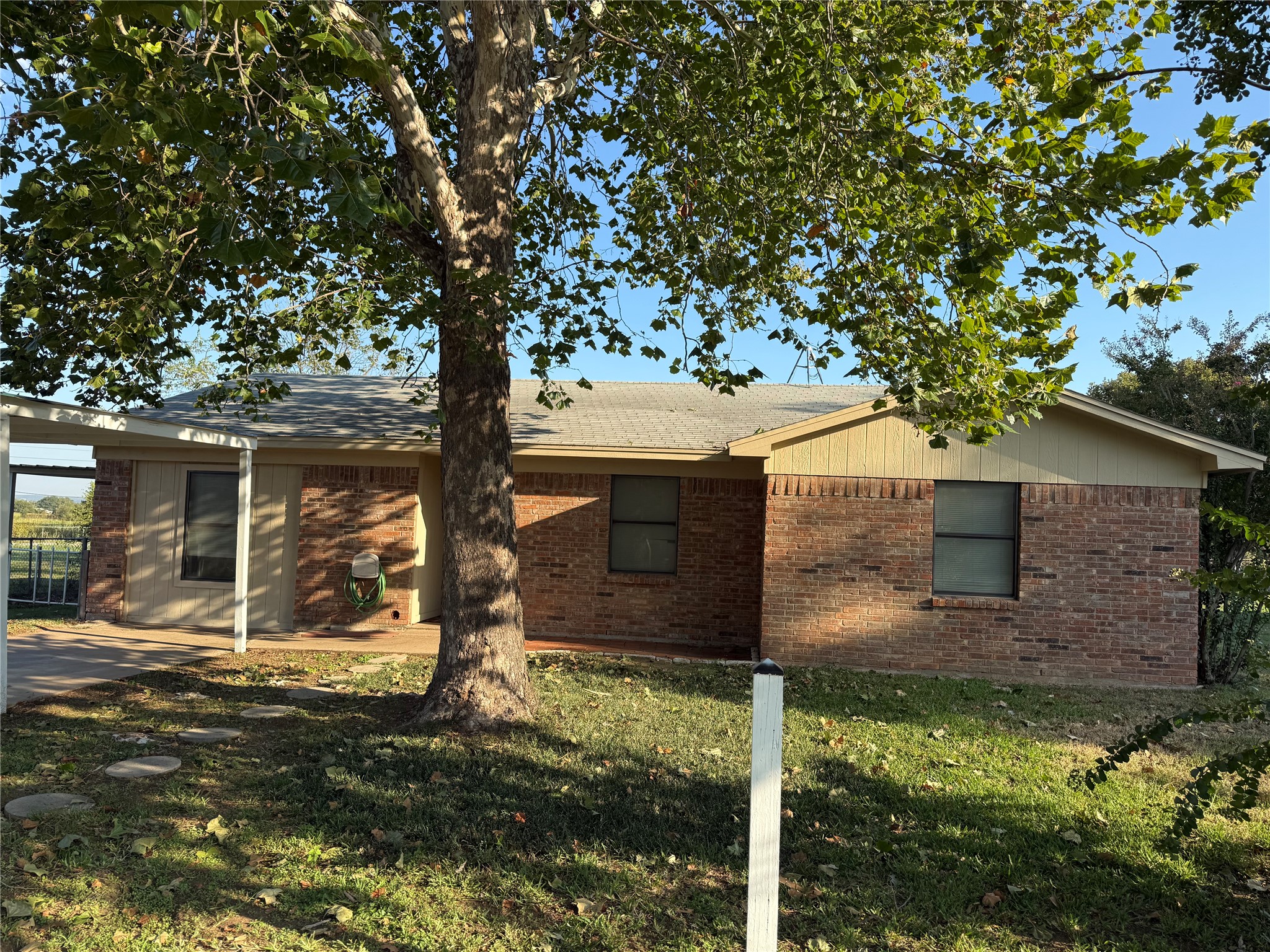 58 Roberts Road Mineral Wells TX 76067