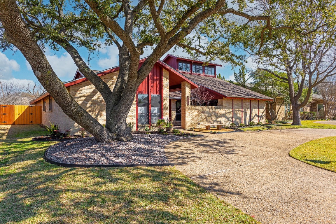7415 Carta Valley Drive Dallas TX 75248