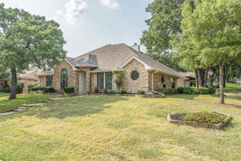 7025 Lincoln Drive North Richland Hills TX 76182