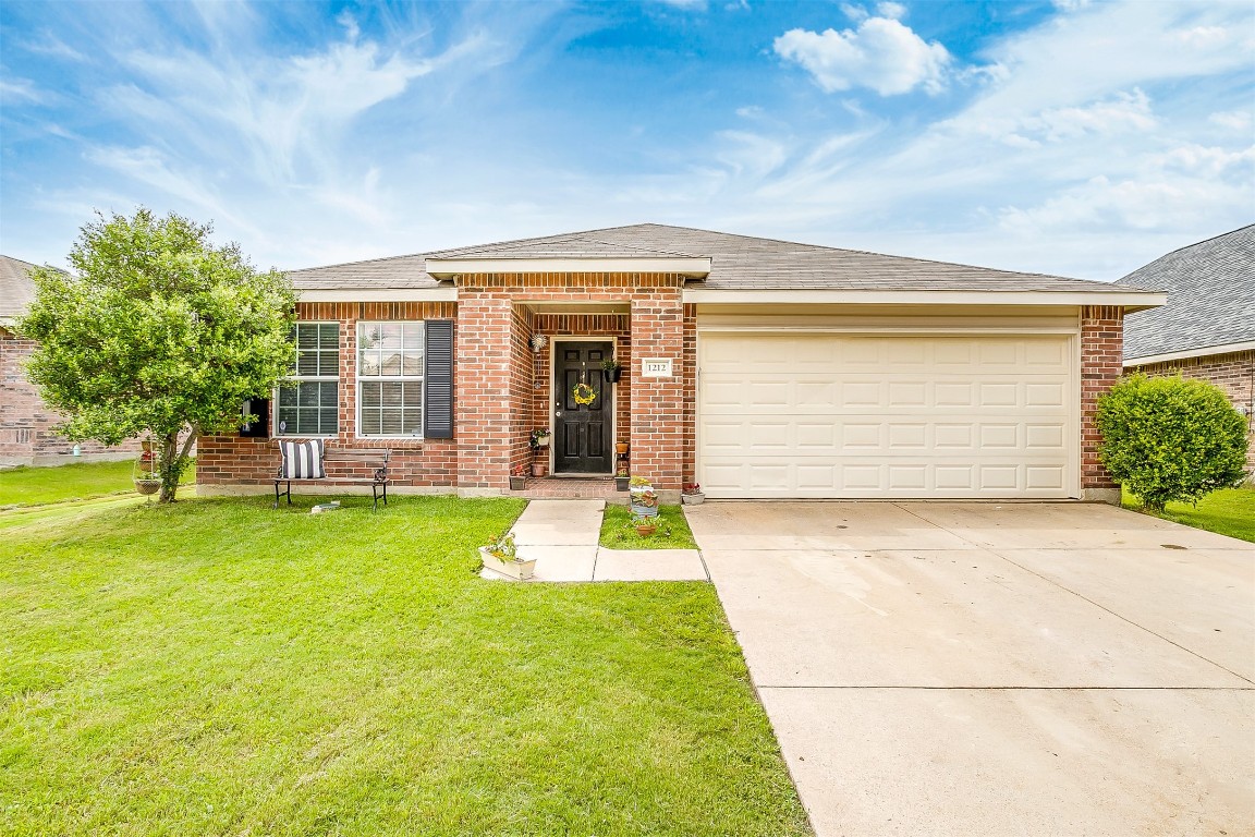 1212 Haley Lane Burleson TX 76028