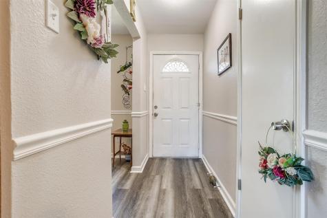 326 Bernice Court Burleson TX 76028