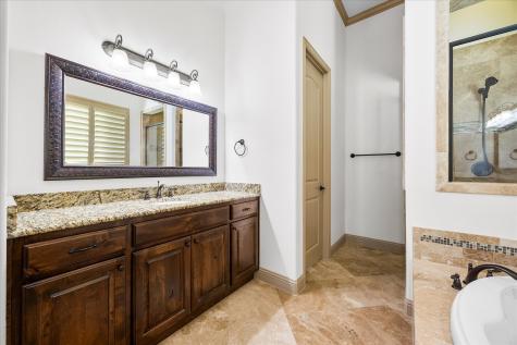 6814 Springwood Lane Garland TX 75044