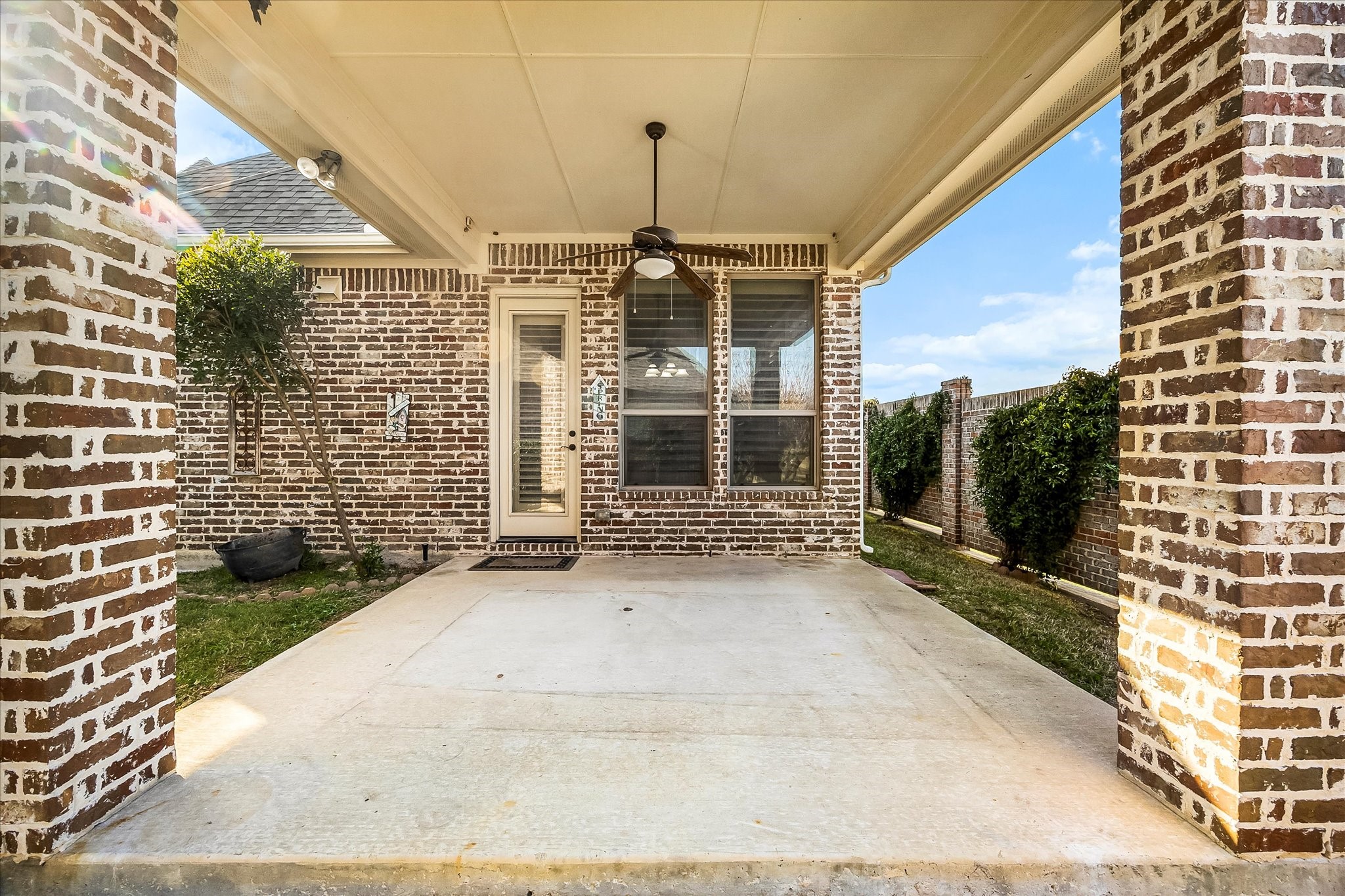6814 Springwood Lane Garland TX 75044