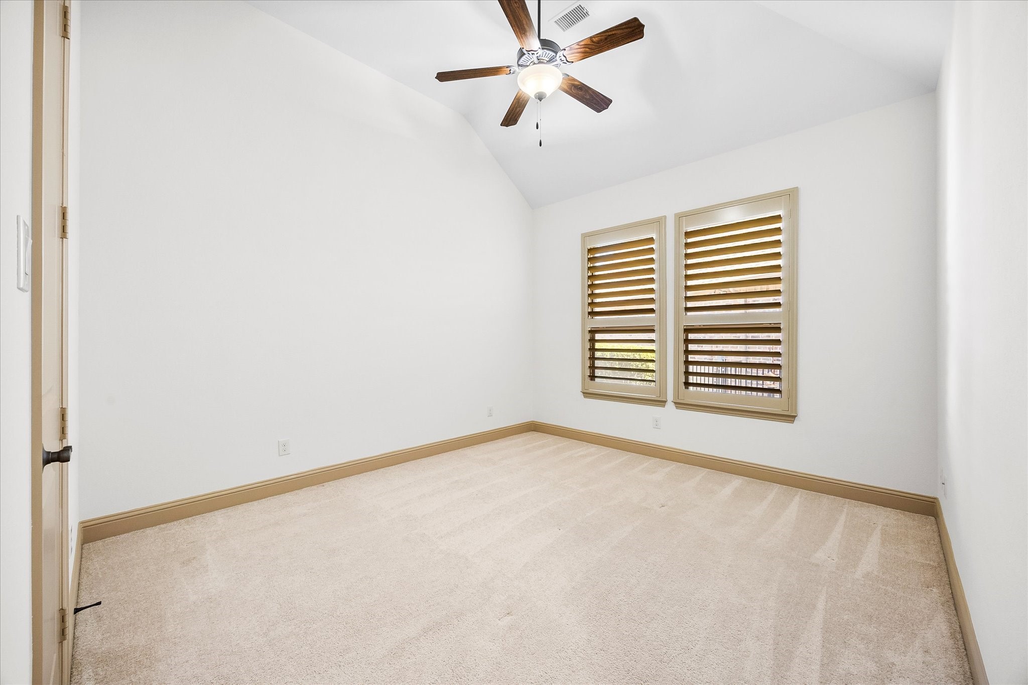 6814 Springwood Lane Garland TX 75044
