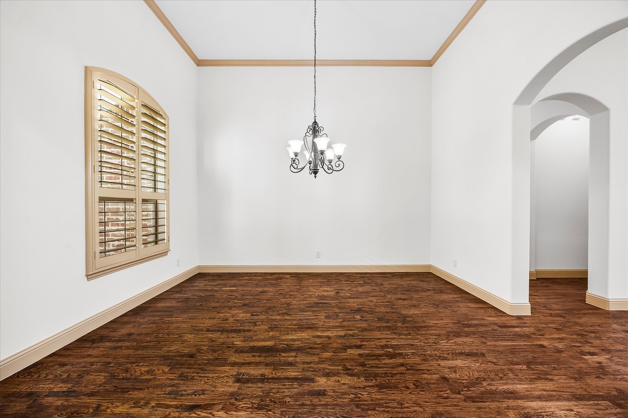 6814 Springwood Lane Garland TX 75044