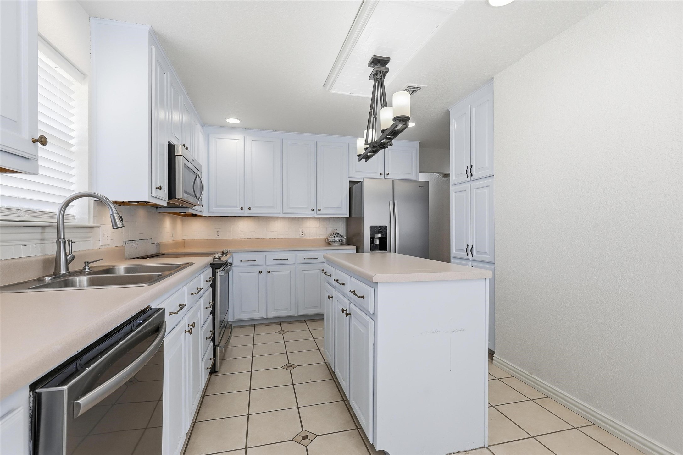 1541 County Road 318 Glen Rose TX 76043