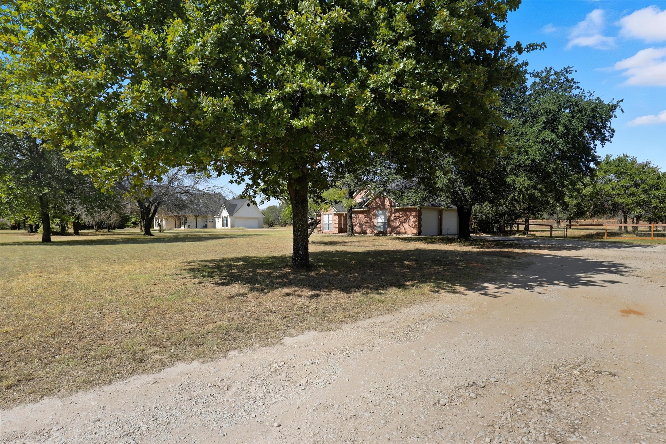 1541 County Road 318 Glen Rose TX 76043