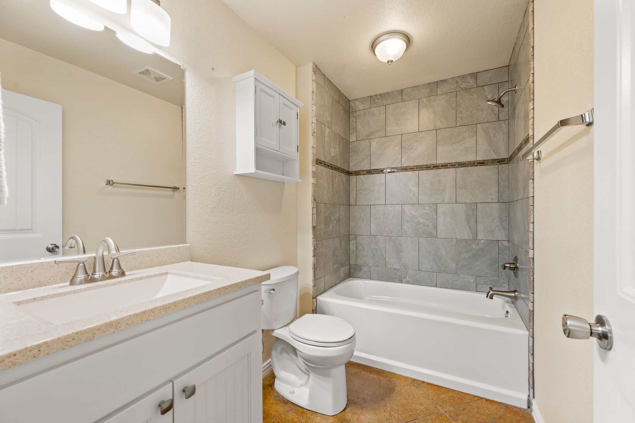 4000 Goliad Drive Granbury TX 76048