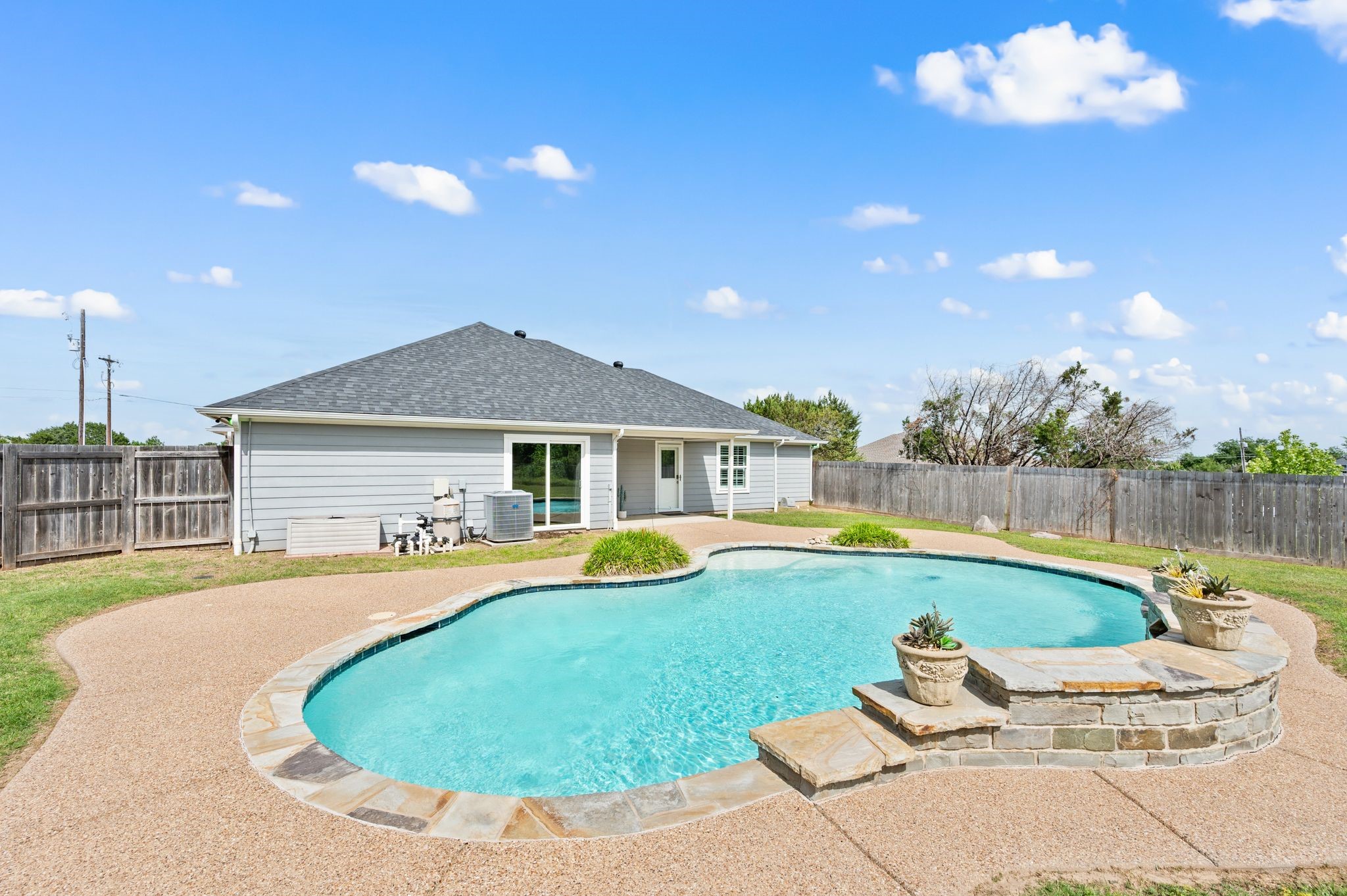 4000 Goliad Drive Granbury TX 76048
