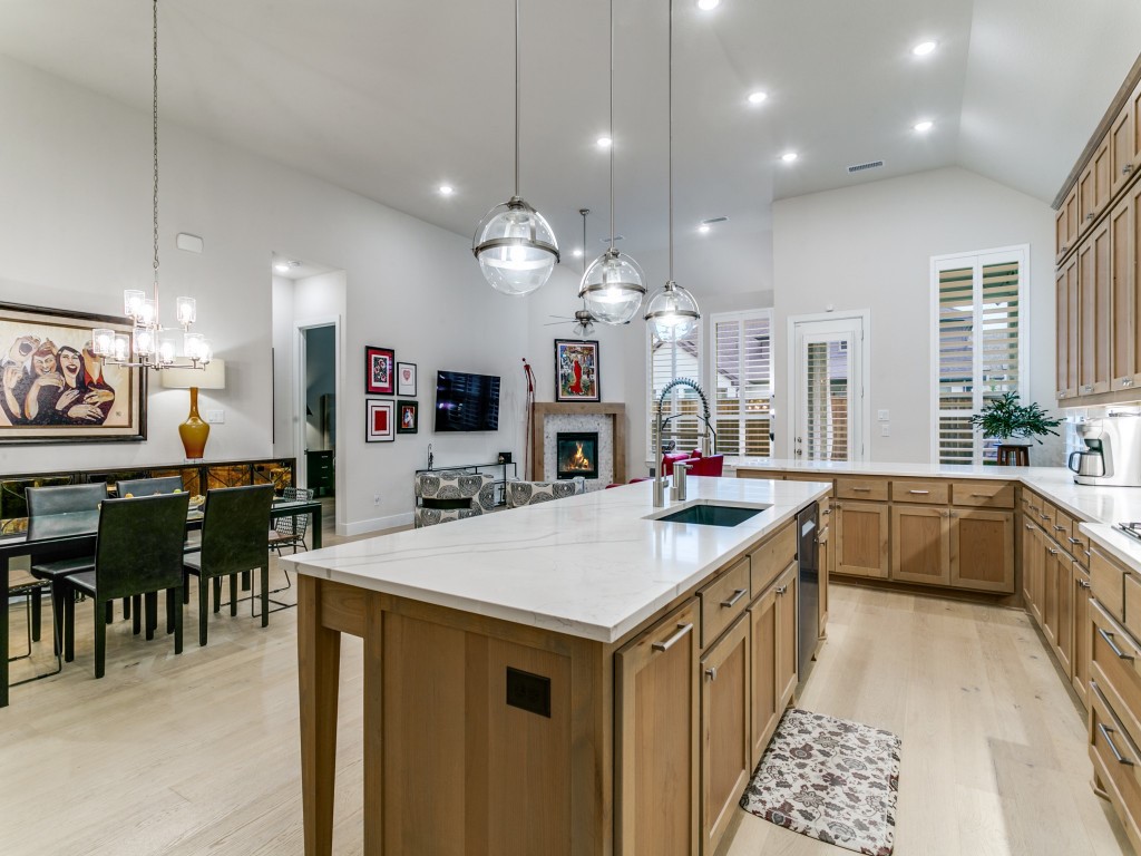 4004 Fall Aster Way Aubrey TX 76227