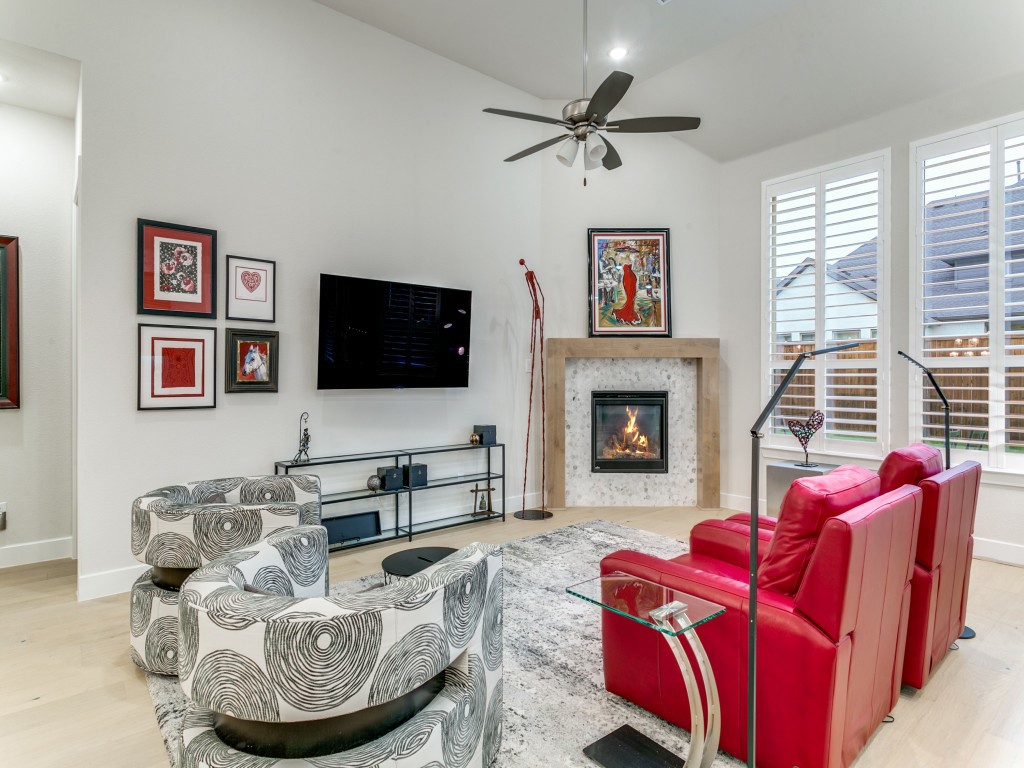 4004 Fall Aster Way Aubrey TX 76227