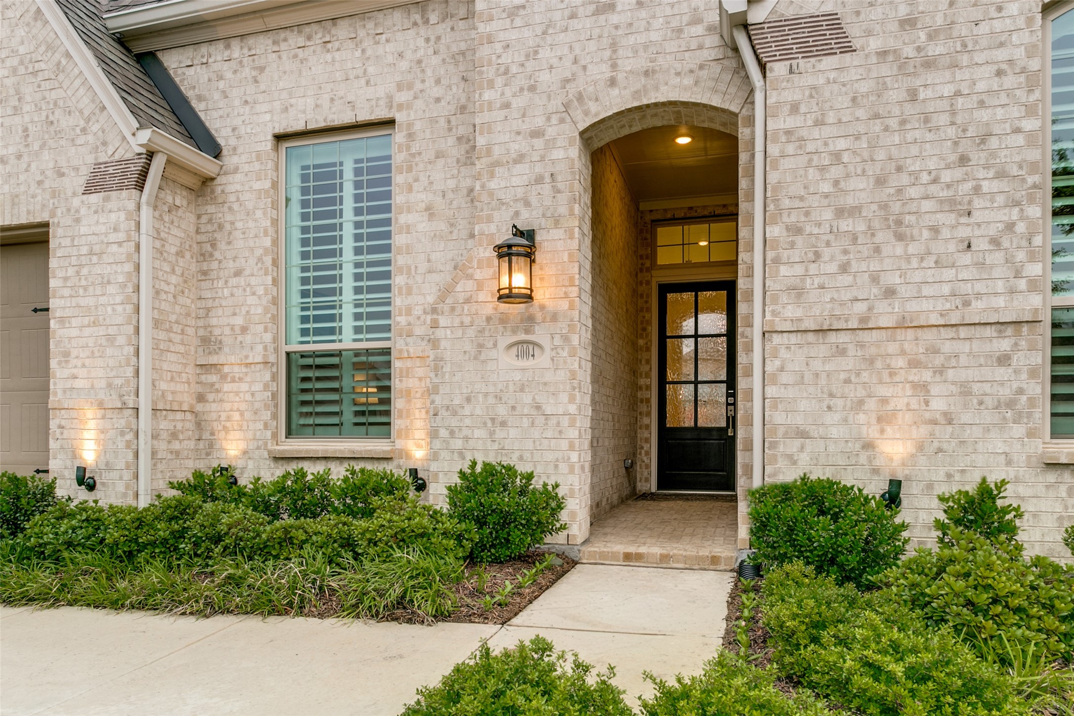 4004 Fall Aster Way Aubrey TX 76227
