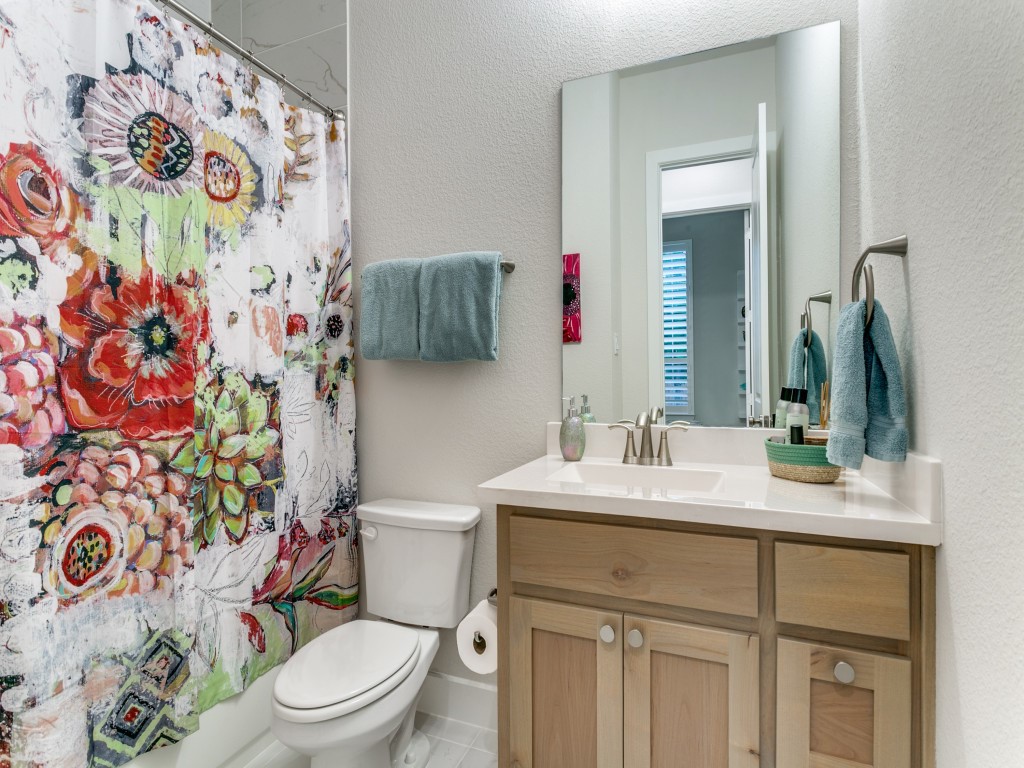 4004 Fall Aster Way Aubrey TX 76227