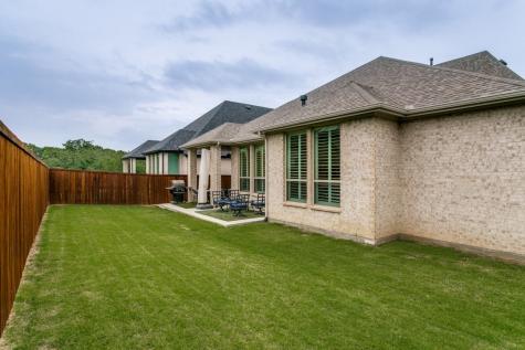 4004 Fall Aster Way Aubrey TX 76227