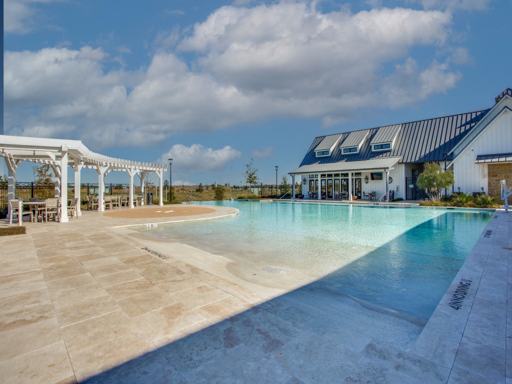 4004 Fall Aster Way Aubrey TX 76227