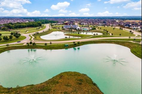 4004 Fall Aster Way Aubrey TX 76227