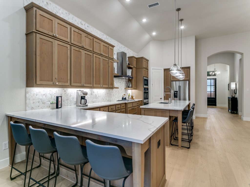 4004 Fall Aster Way Aubrey TX 76227