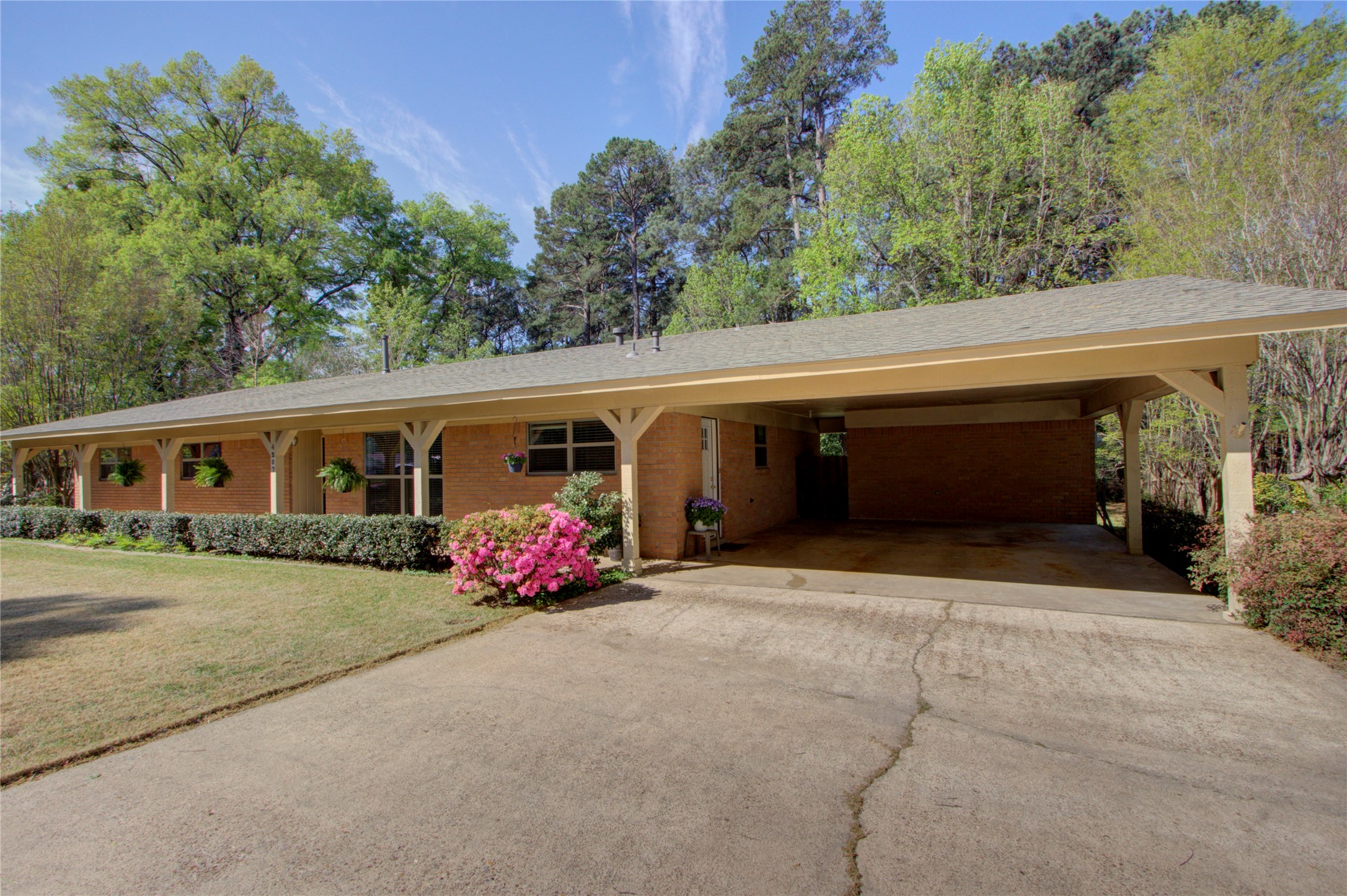 4207 Hazel Street Texarkana TX 75503